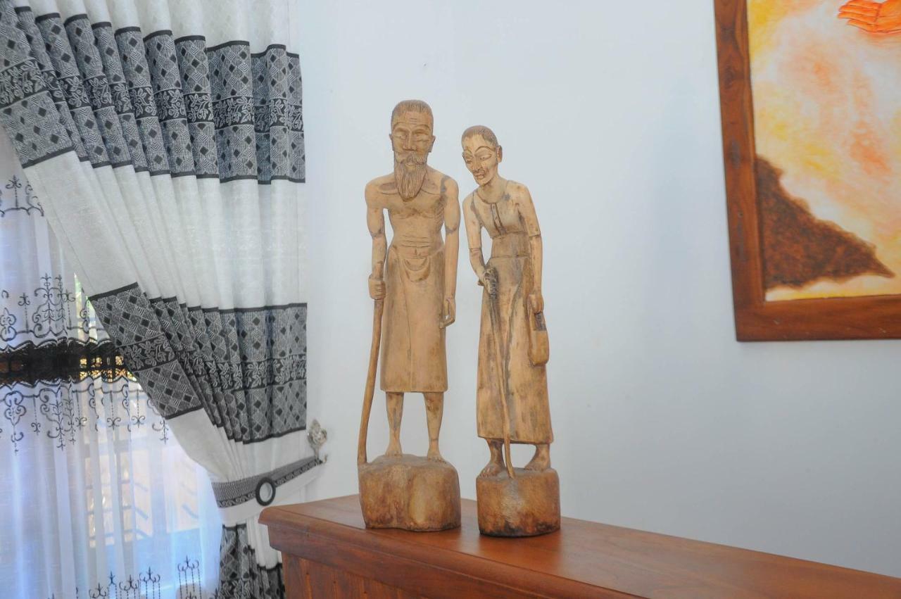 Restwell Homestay ดัมบูลลา ภายนอก รูปภาพ